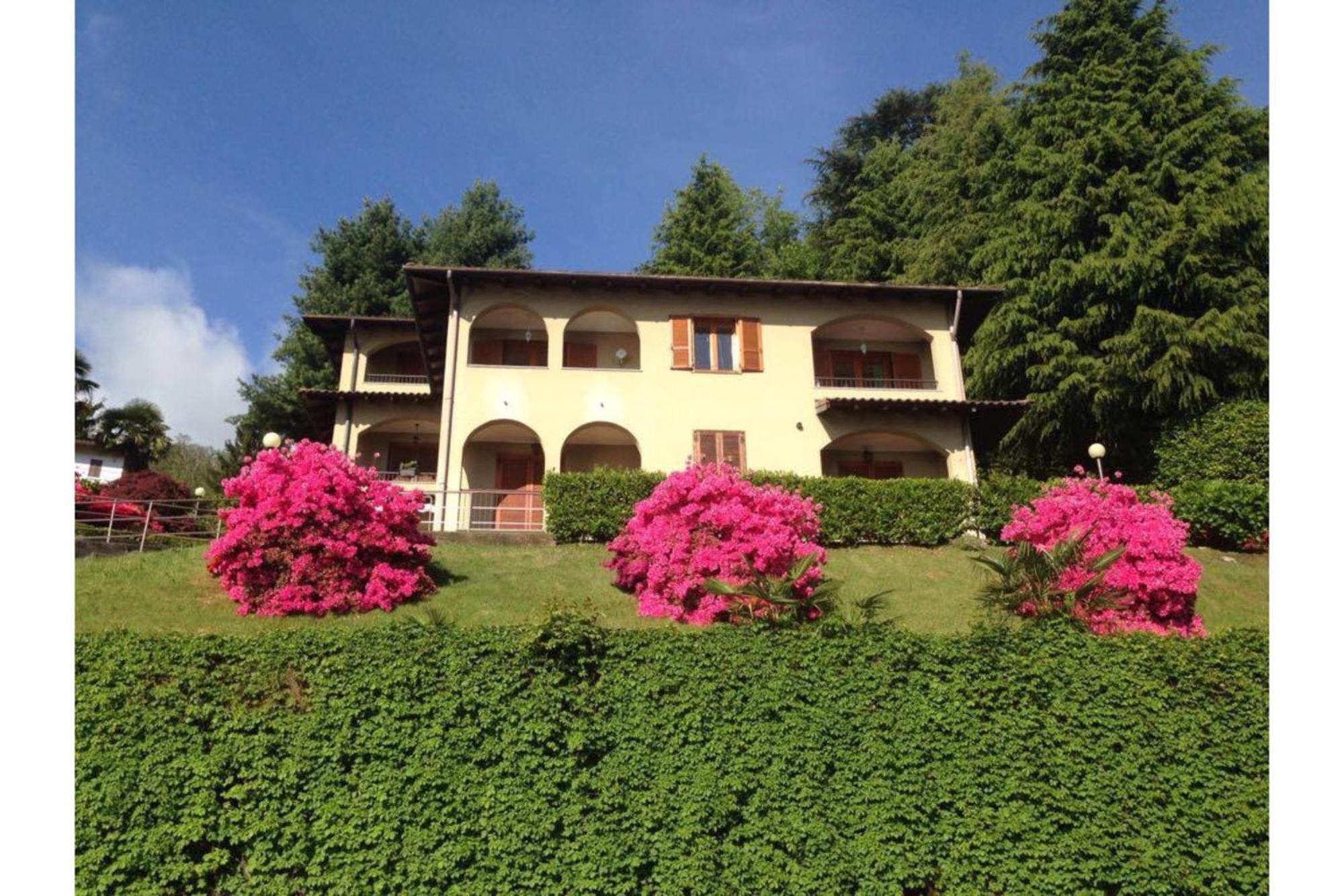 Pandora Lake View Stresa - Happy Rentals Zewnętrze zdjęcie