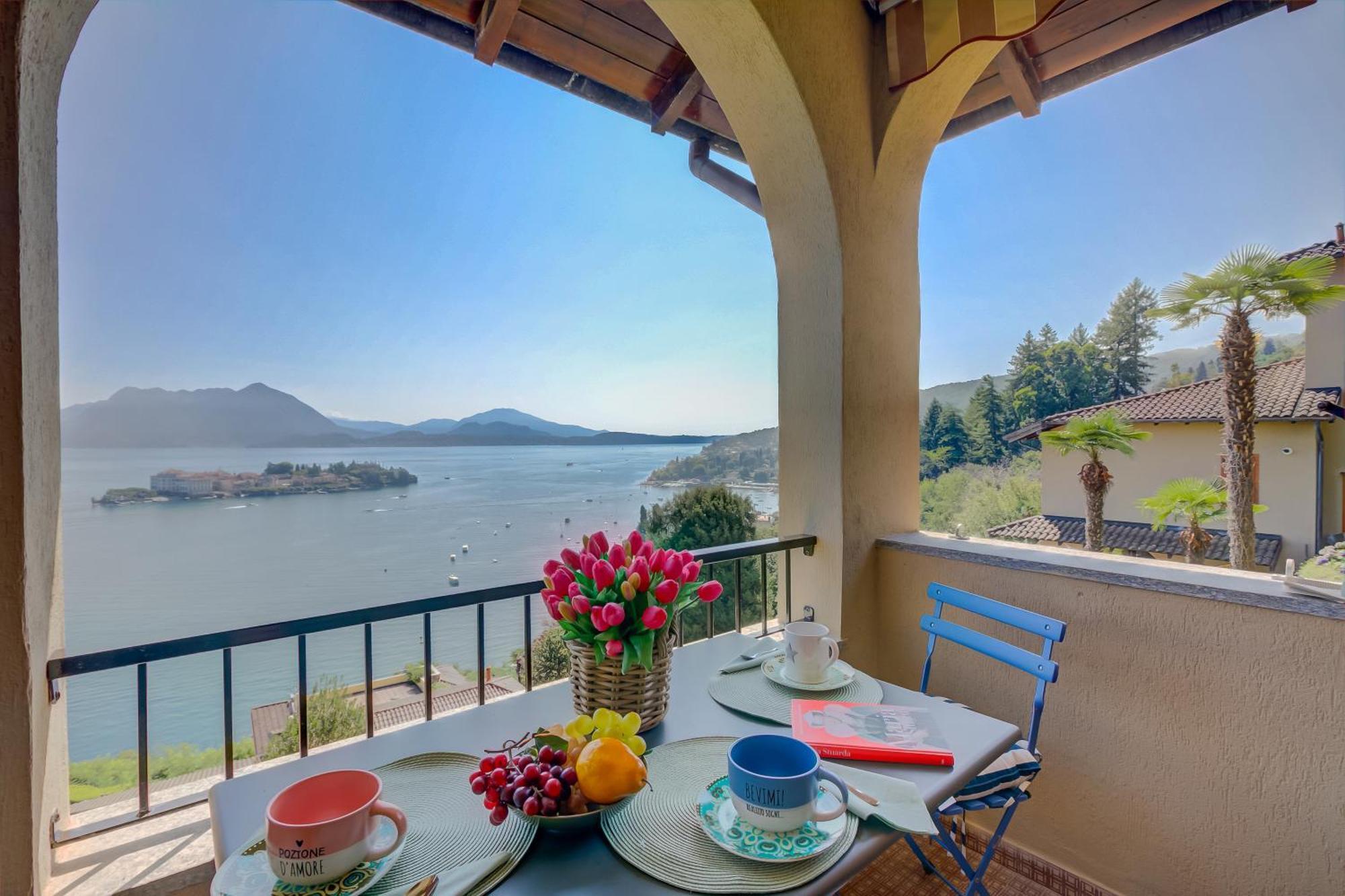 Pandora Lake View Stresa - Happy Rentals Zewnętrze zdjęcie
